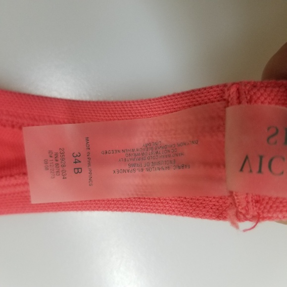 ❤️ Victoria's Secret Pink Bikini Top size 34B - Picture 4 of 8